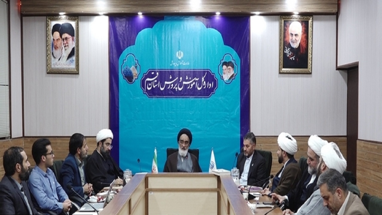 حضور ۷۵۰ طلبه در مدارس استان قم
