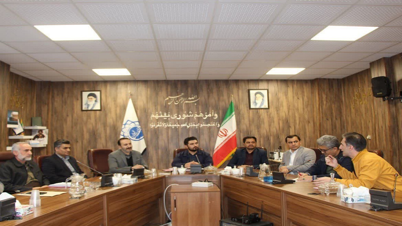 لزوم اتخاد تدابیر در خصوص مشکلات خدمات بیمه‌ای کارکنان و کارگران شهرداری سنندج