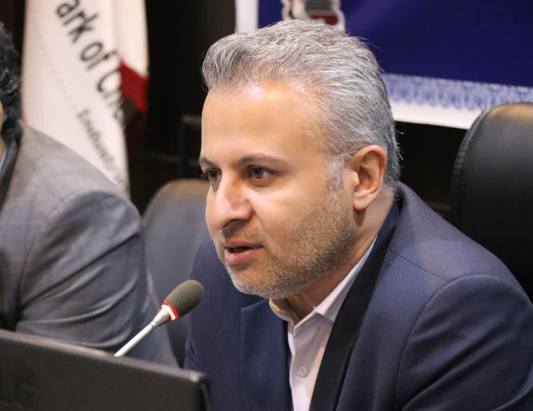 تجلیل از ۳۵ واحد برتر در همایش گرامیداشت صنایع کوچک فارس