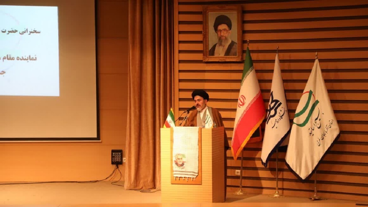 بسیج؛ راهگشای مشکلات جامعه