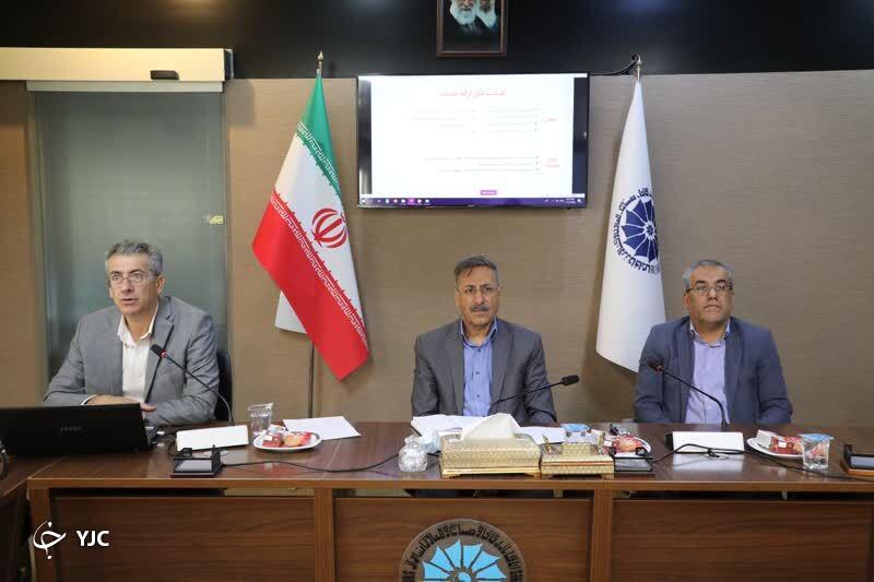 حمایت از ورود شرکت‌هایی با ظرفیت اقتصادی قابل توجه به بورس ضروری است