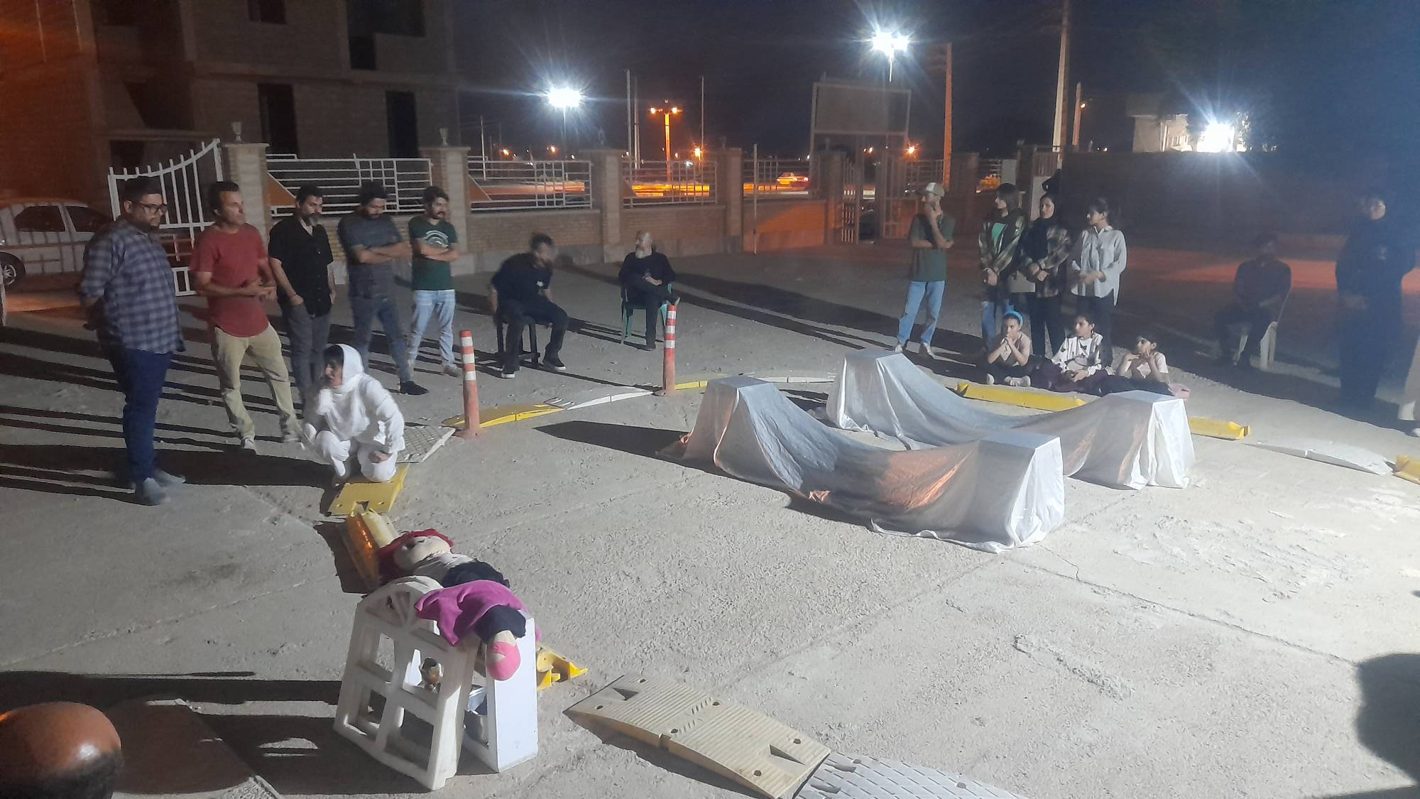 نمایش خیابانی
