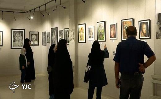 برپایی نمایشگاه نقاشی نگارستان آسمان در بافق+تصویر