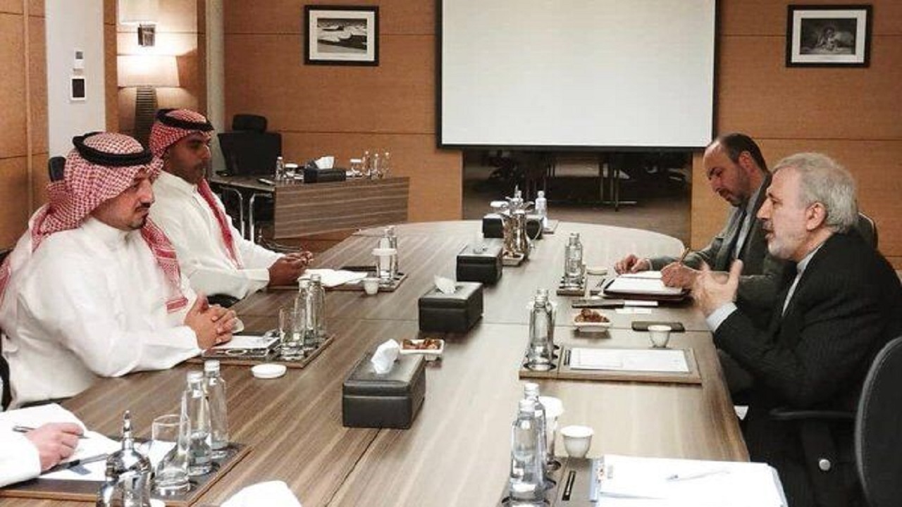 دیدار عنایتی با رئیس فدراسیون فوتبال عربستان