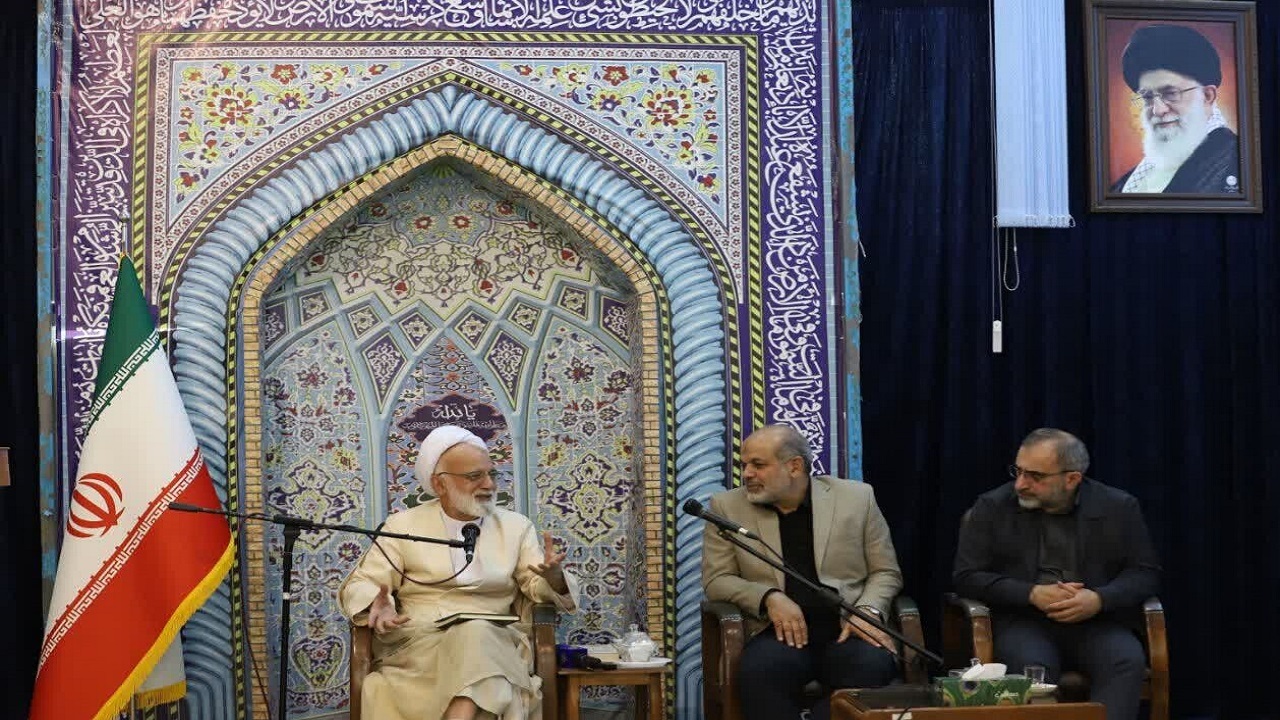 تخریب دستاوردهای دولت توطئه دشمن است