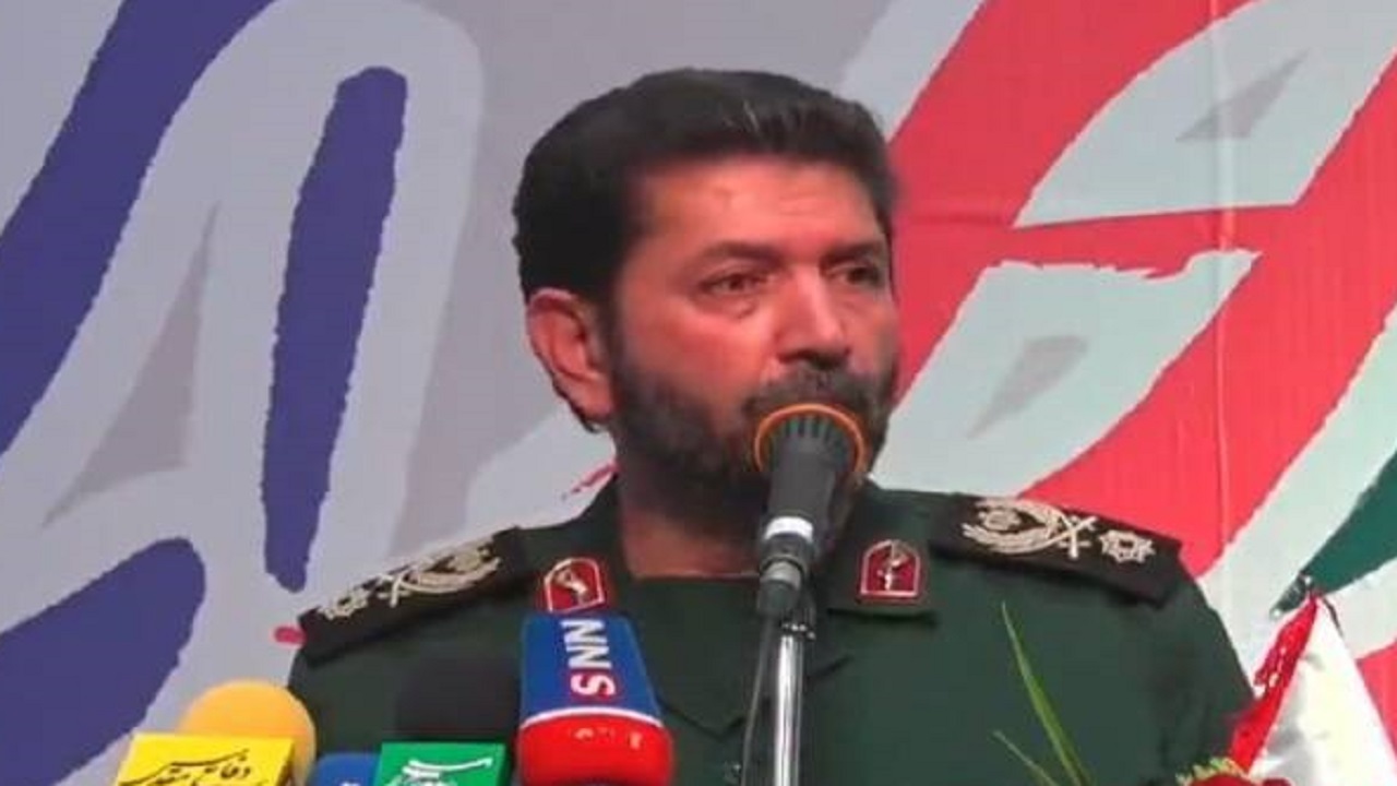 در فتنه سال گذشته دشمن بار دیگر در مقابل مردم و انقلاب شکست خورد