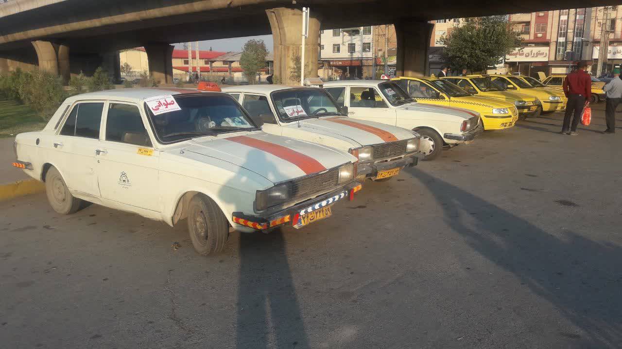 خدمات رسانی رایگان رانندگان تاکسی در گرگان