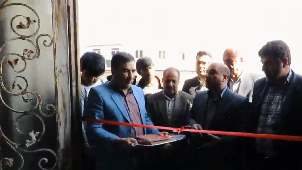آیین افتتاح و بهره برداری ازتجهیزات ورزشی خانه ورزش روستایی در روستای نمرور هریس