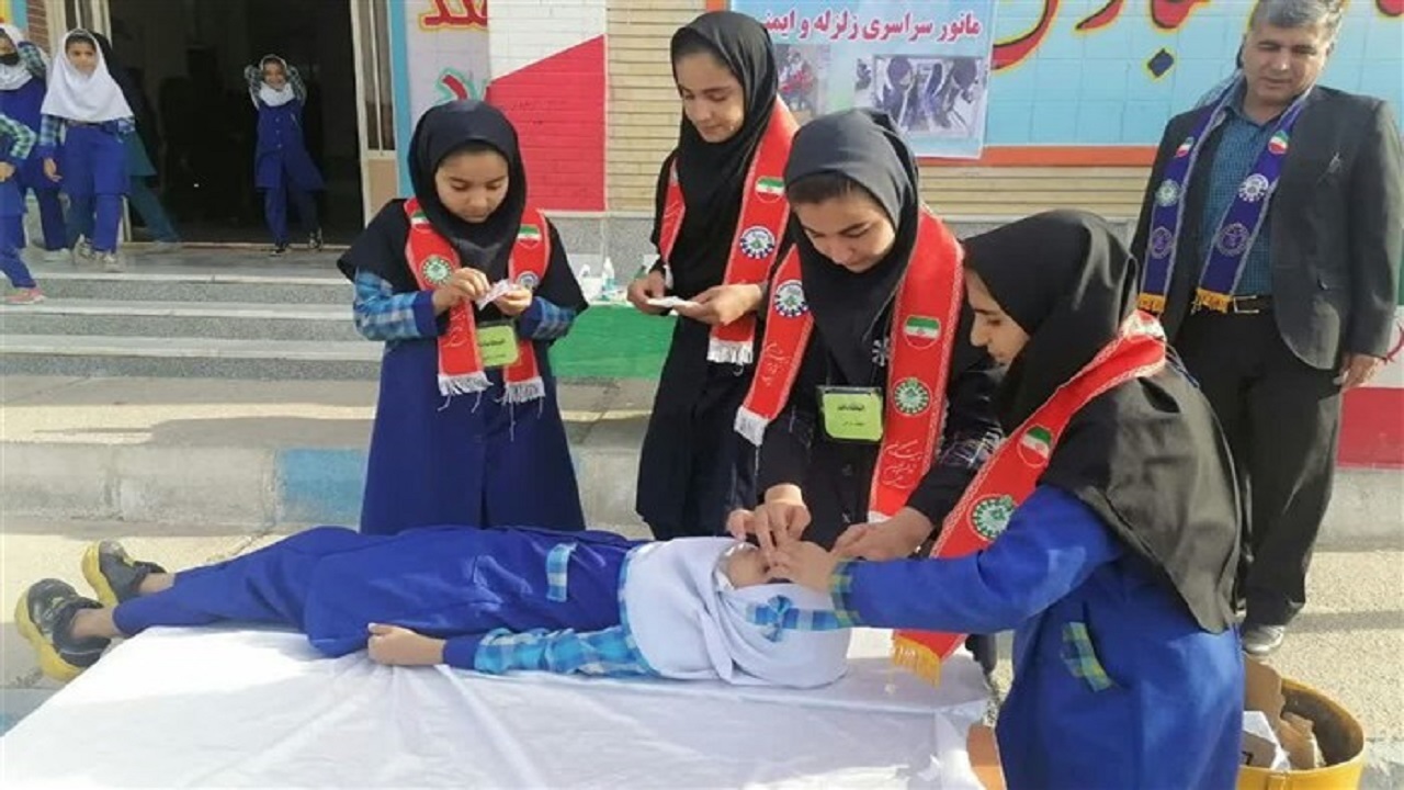 مانور زلزله و امداد و نجات همزمان با هفته پدافند غیر عامل در جنت آباد + فیلم و تصاویر