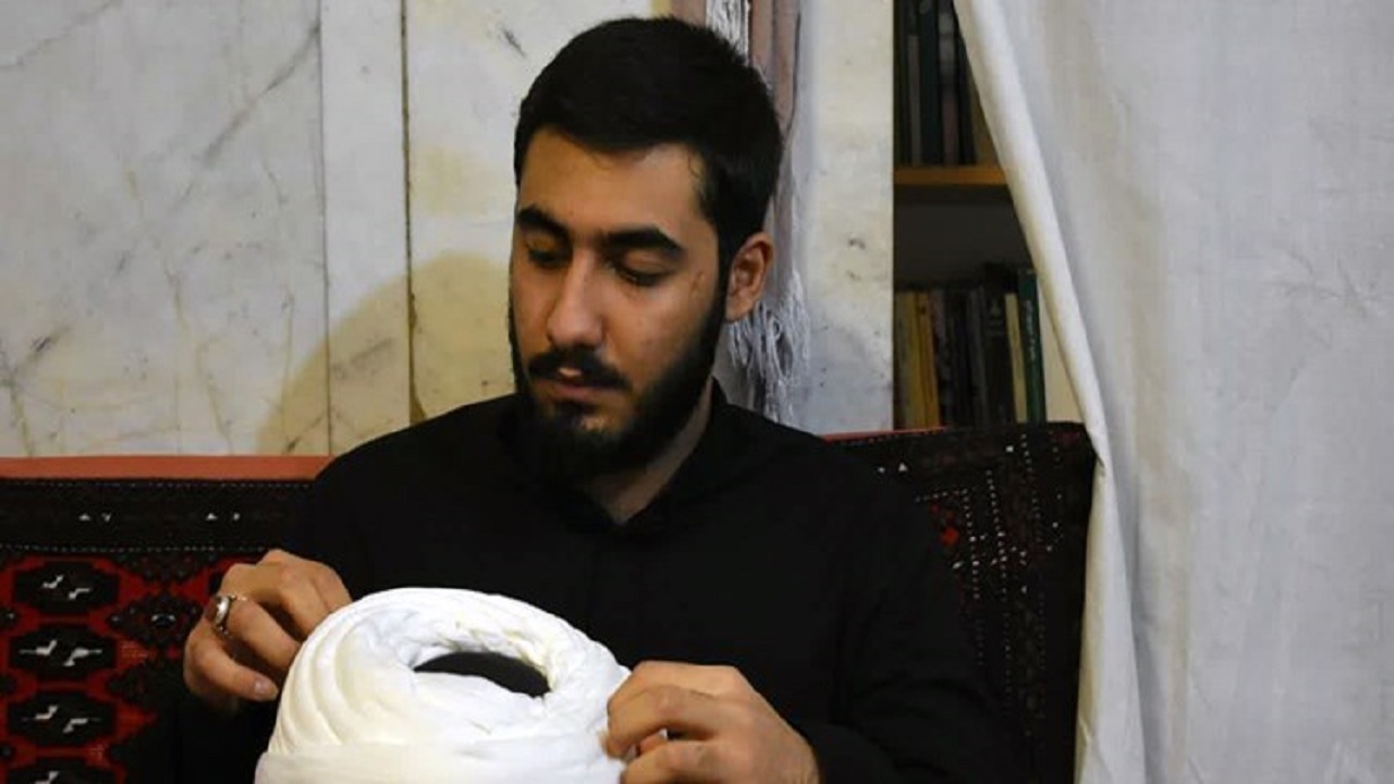 ماجرای گفت‌وگوی آرمان علی‌وردی با جوانانی که شعار می‌دادند