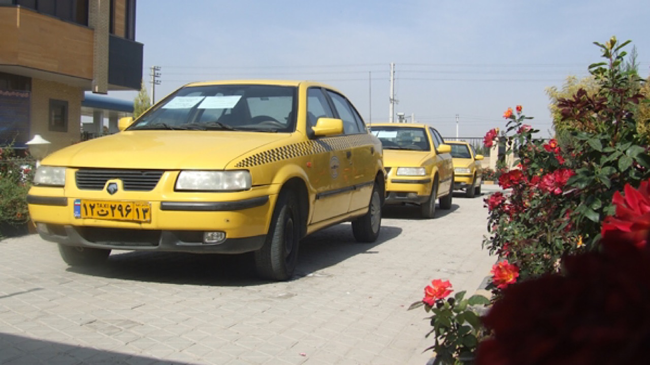 خط‌کشی و ساماندهی ایستگاه‌های تاکسی مرکز پايتخت