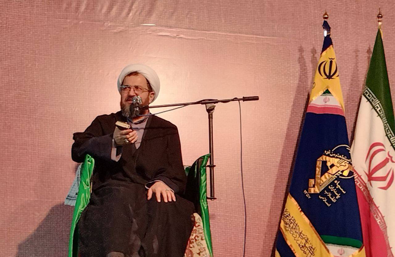 مراسم سخنرانی در مزینان