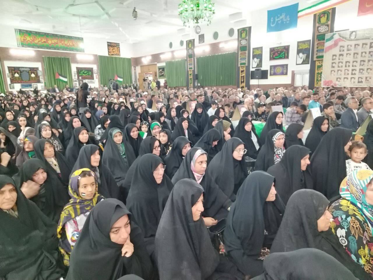 برگزاری مراسم یادواره شهدا همزمان با وفات حضرت معصومه (س) در مزینان