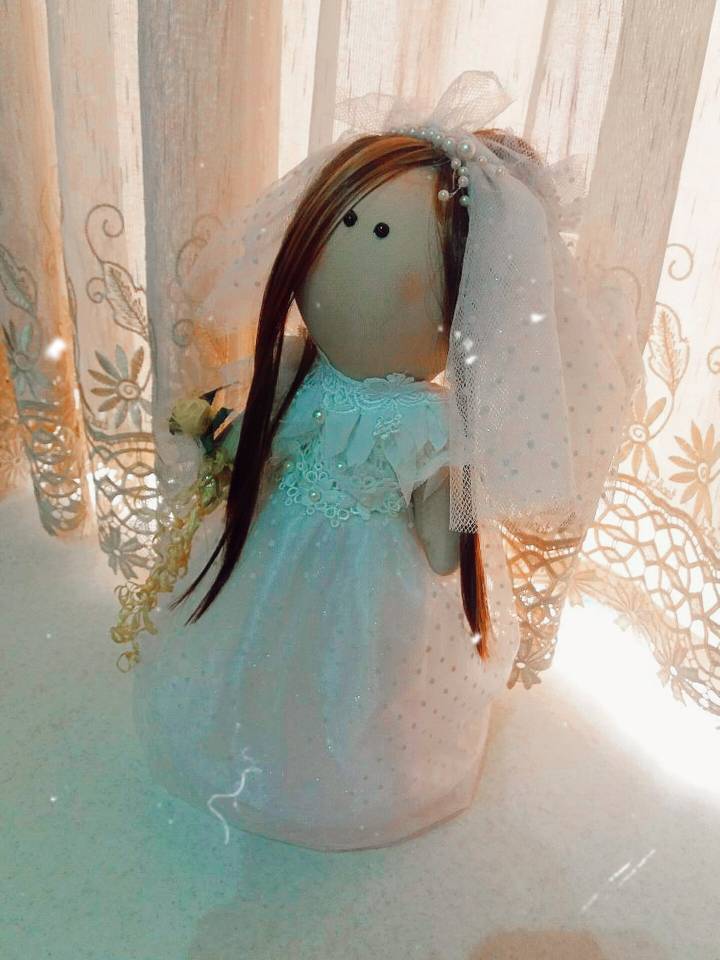 ساخت عروسک توسط نوجوان 16 ساله