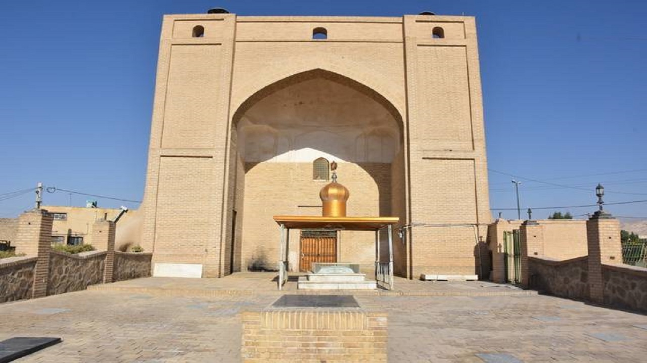 صدور سند مالکیت آرامگاه شیخ محمود مزدقانی به نام میراث‌فرهنگی سمنان