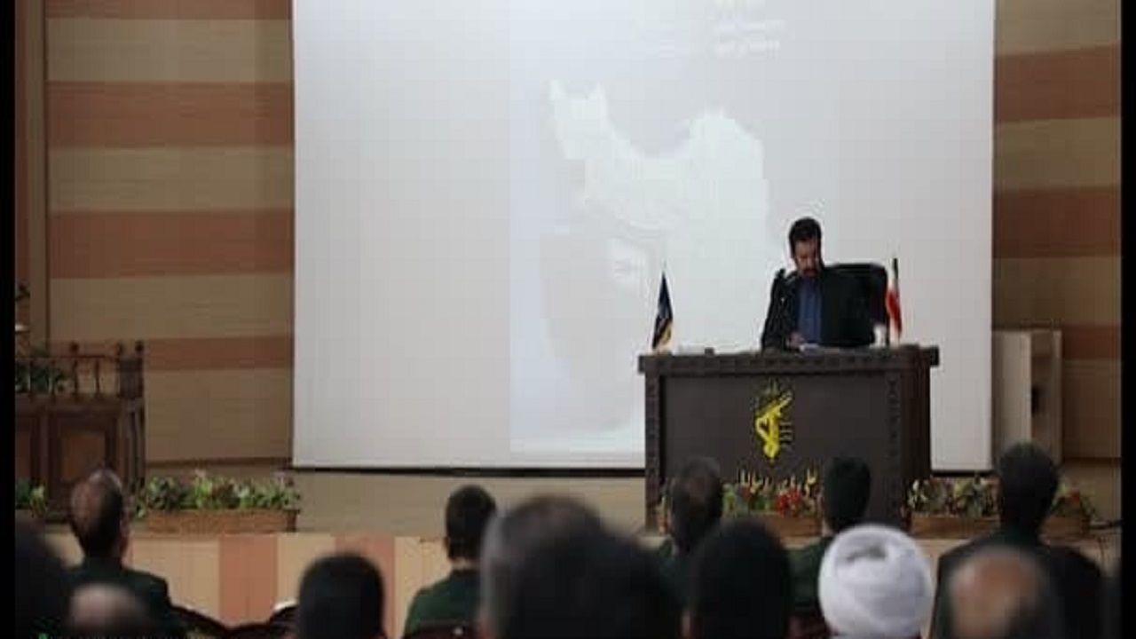 جنگ شناختی و هیبریدی روش جدید دشمن است
