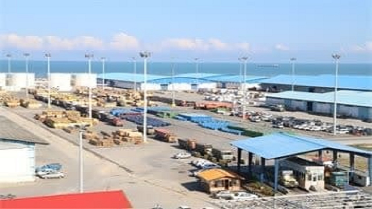 صادرات بیش از ۹۰۹ هزار تن کالا از گمرکات مازندران