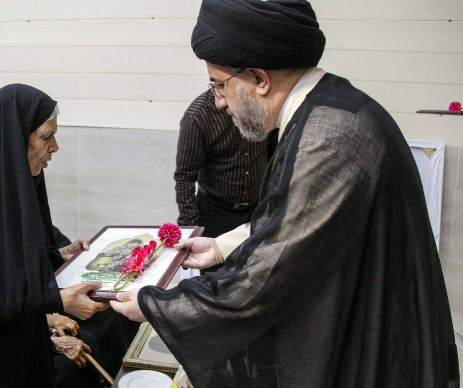 مراسم تجلیل از دانش آموزان