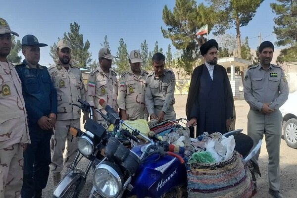 انهدام باند قاچاق هوبره در زیرکوه