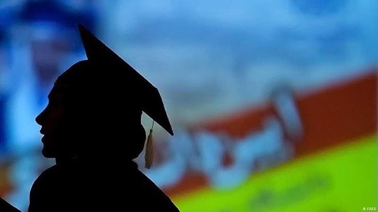 مهاجرت کادر درمان از بزرگترین آسیب‌های حوزه سلامت است