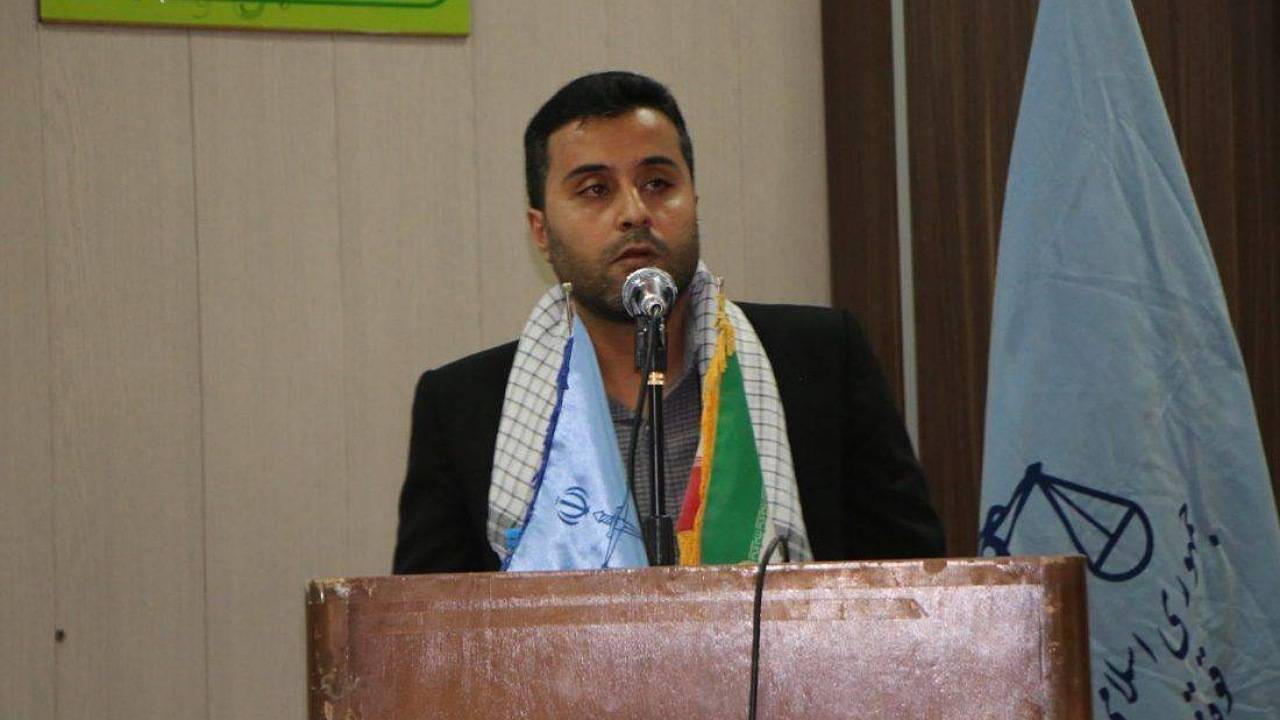 پلمب یک واحد صنفی متخلف در شهربابک