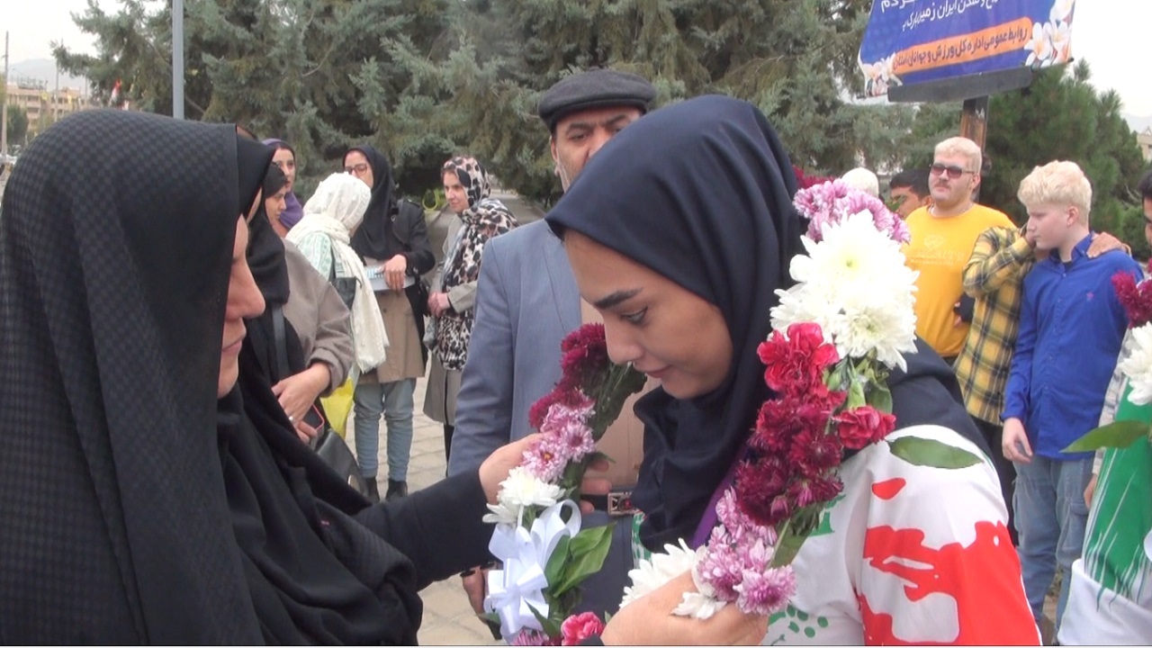 از افتخارآفرینان هانگژو در بازگشت به همدان استقبال شد