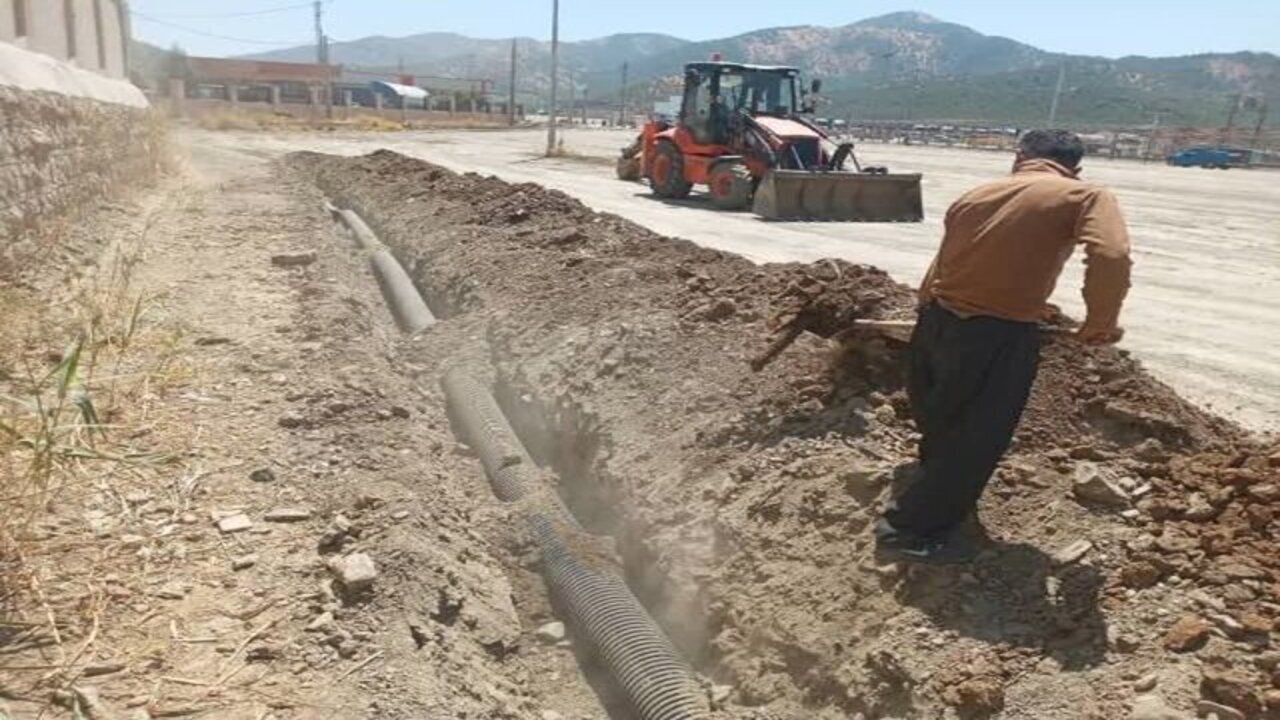 حمایت مالی یک واقف برای آب‌رسانی به ۳ روستای محروم رشتخوار
