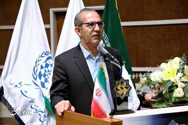 فعالیت مجمع خیرین، بر محور خدمت، دیانت، علم و نیازسنجی بوده است