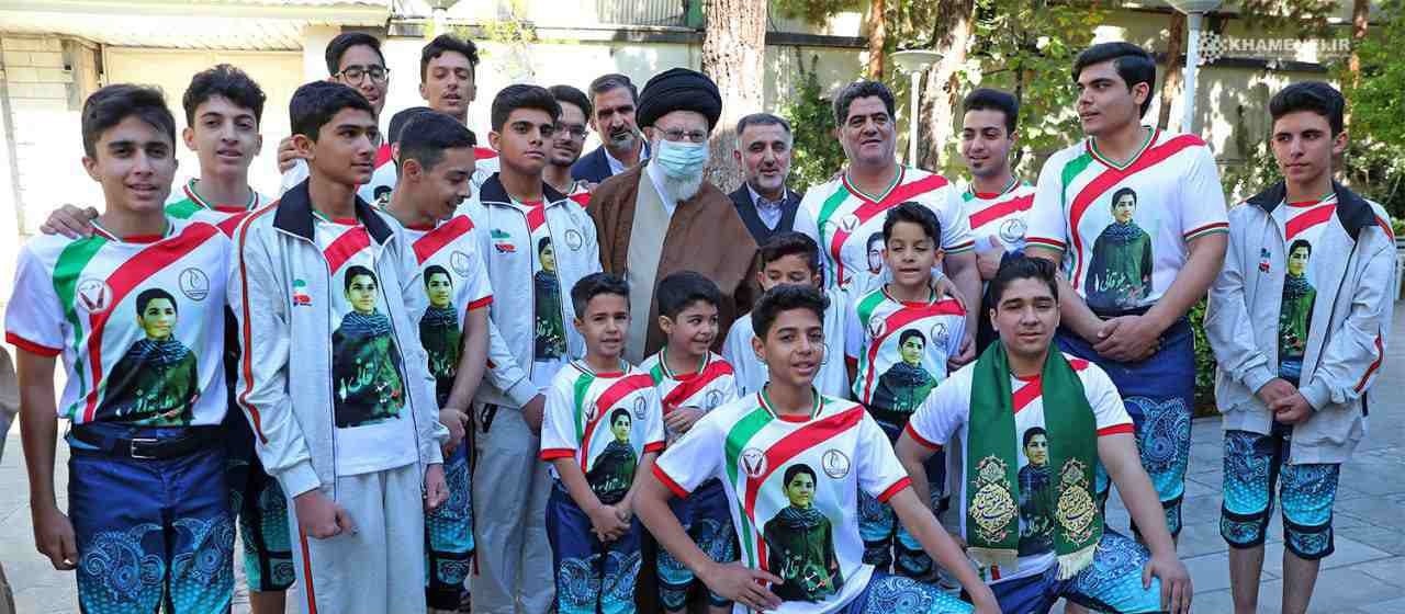 توصیه من بین&zwnj;المللی کردن ورزش زیبای باستانی است/ ایران قوی باید ورزش قوی داشته باشد