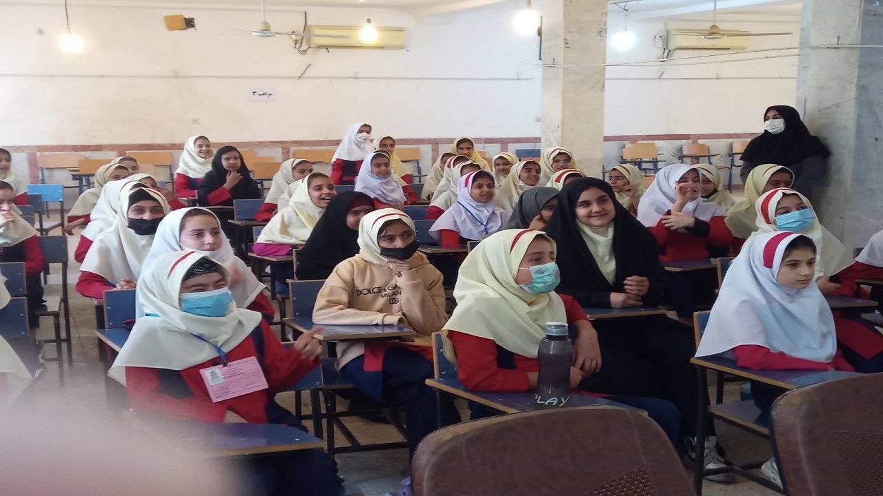 برگزاری کارگاه آموزشی پیشگیری از آسیب‌ها و جرائم فضای مجازی در مسجدسلیمان
