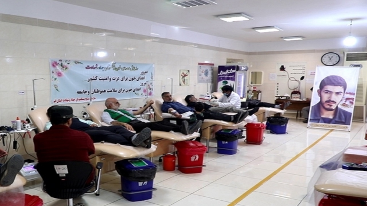 پویش «نذر خون» در قم آغاز شد