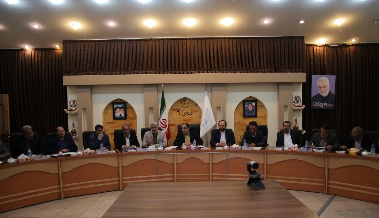 بررسی مشکل ۱۱ واحد صنعتی و معدنی کرمان در کارگروه تسهیل و رفع موانع تولید