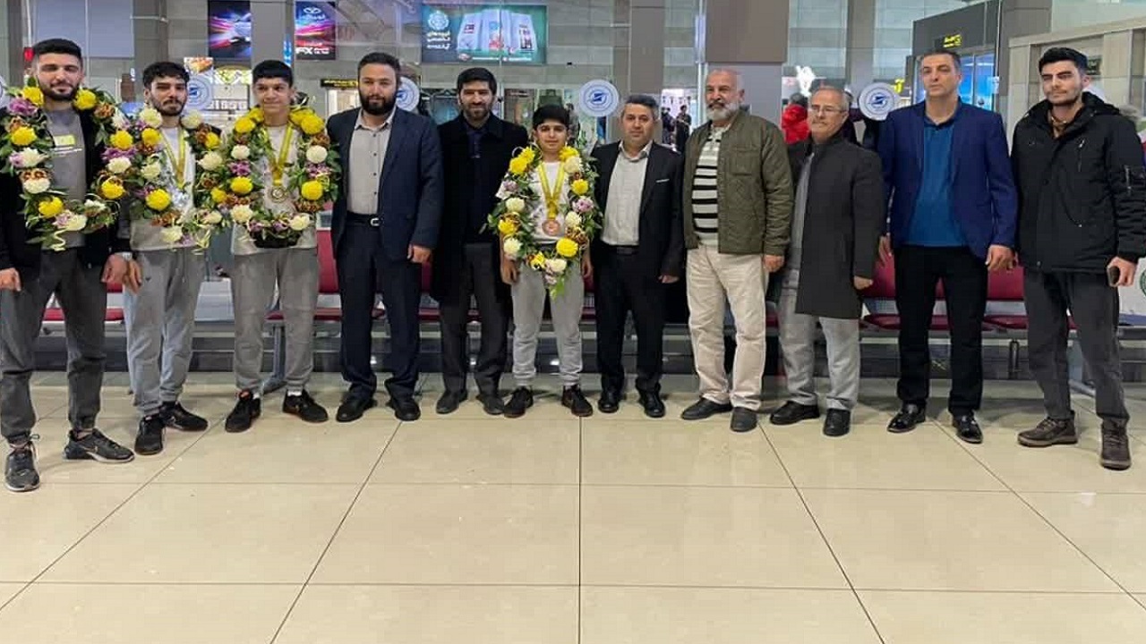 برگزاری مراسم استقبال از قهرمانان مسابقات کان خمر در تبریز