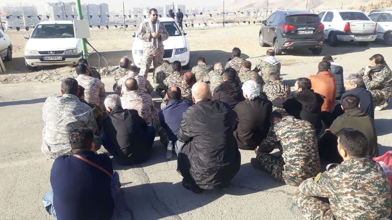 بسیجی ها بسیجی ها