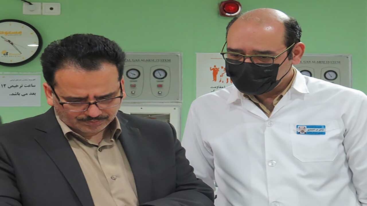بازدید معاون درمان دانشگاه علوم پزشکی هرمزگان از بیمارستان قشم