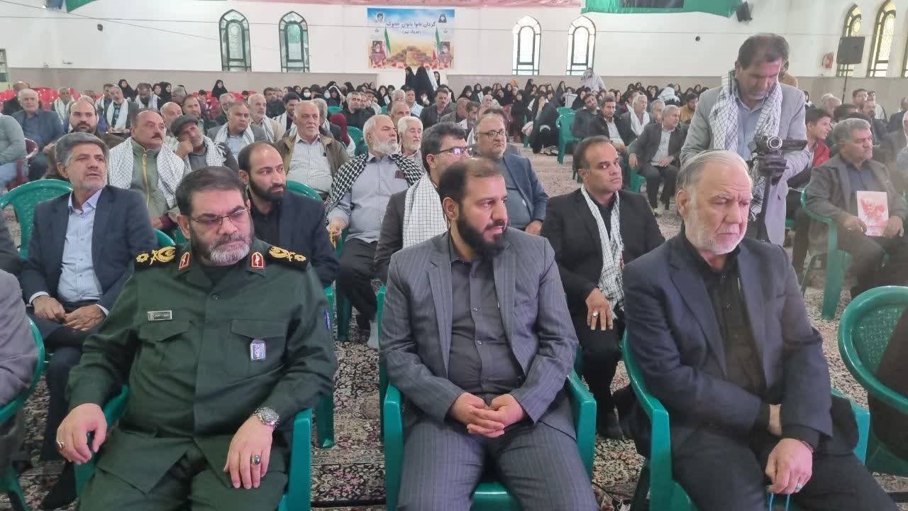 حاج قاسم سیاسی بود اما سیاست باز نبود