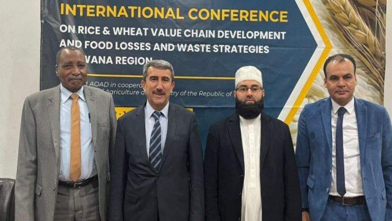 شرکت نماینده طالبان در کنفرانس توسعه زنجیره گندم و برنج