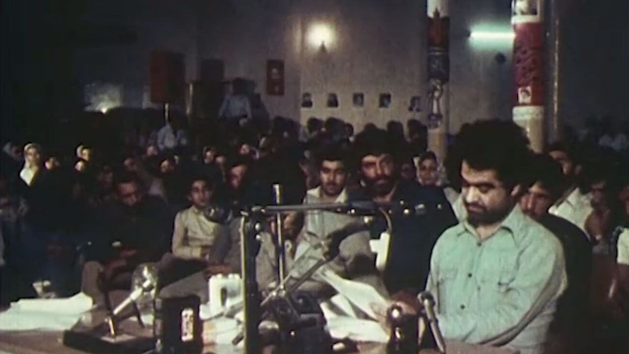مجموعه «ستاره‌دار» در قاب شبکه مستند