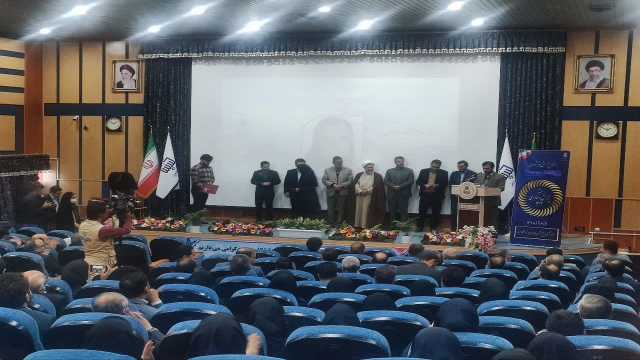 تجلیل از ۴۴ پژوهشگر و فناور برتر دانشگاه بیرجند