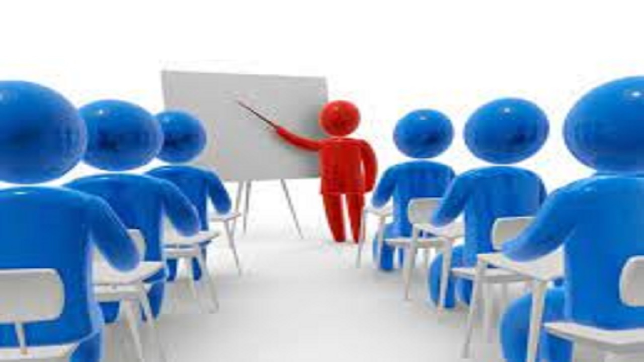 تربیت در کنار آموزش از کارکرد‌های نظام آموزشی است