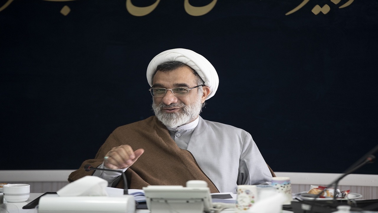 در تدوین اسناد حوزه هنر از تمام گروه‌ها استفاده می‌کنیم