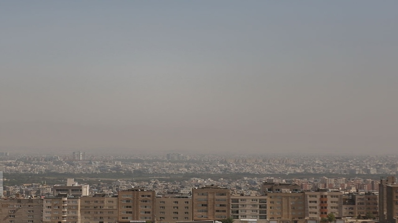افزایش قارچ‌گونه کارخانه‌های ایزوگام؛ زنگ خطر آلودگی بیشتر هوای مشهد