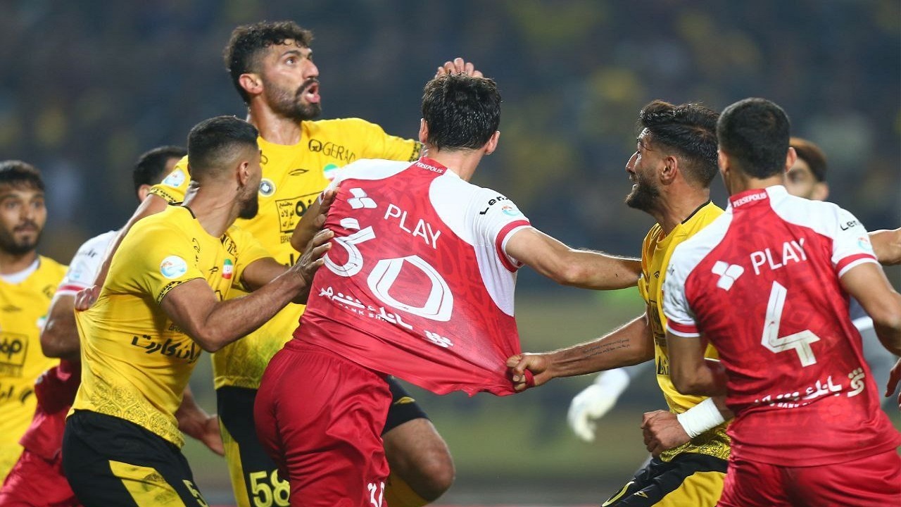 صعود سپاهان تقریبا قطعی شد/ شانس بالای پرسپولیس برای صعود