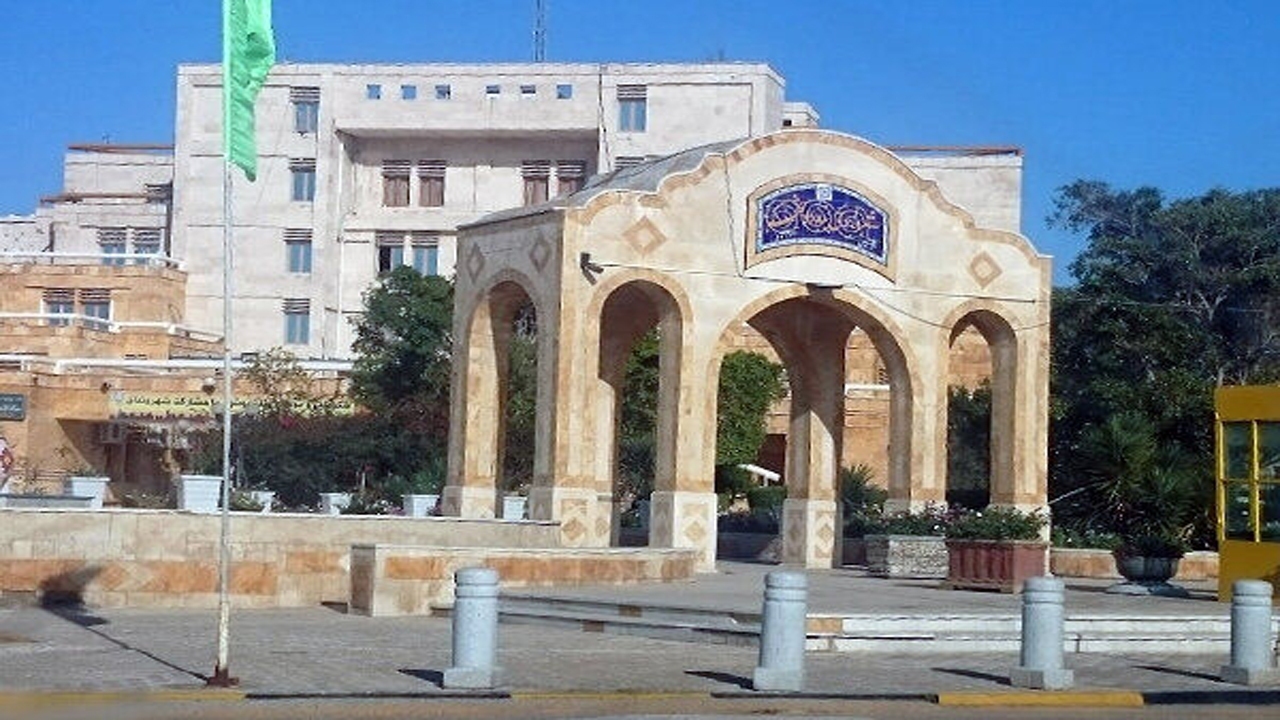 شهرداری بوشهر ۱۰ میلیارد تومان بیش‌تر از درآمدش هزینه کرده است