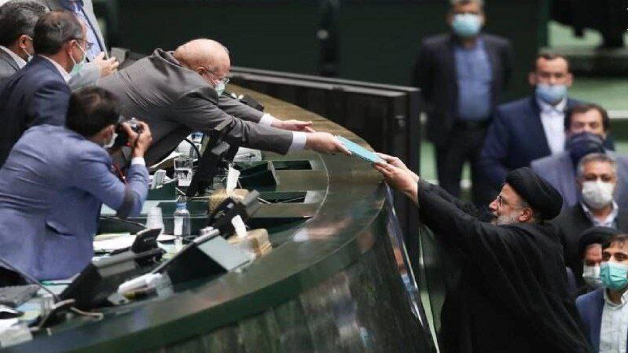 لایحه بودجه ۱۴۰۳ توسط رئیس جمهور تقدیم مجلس شد