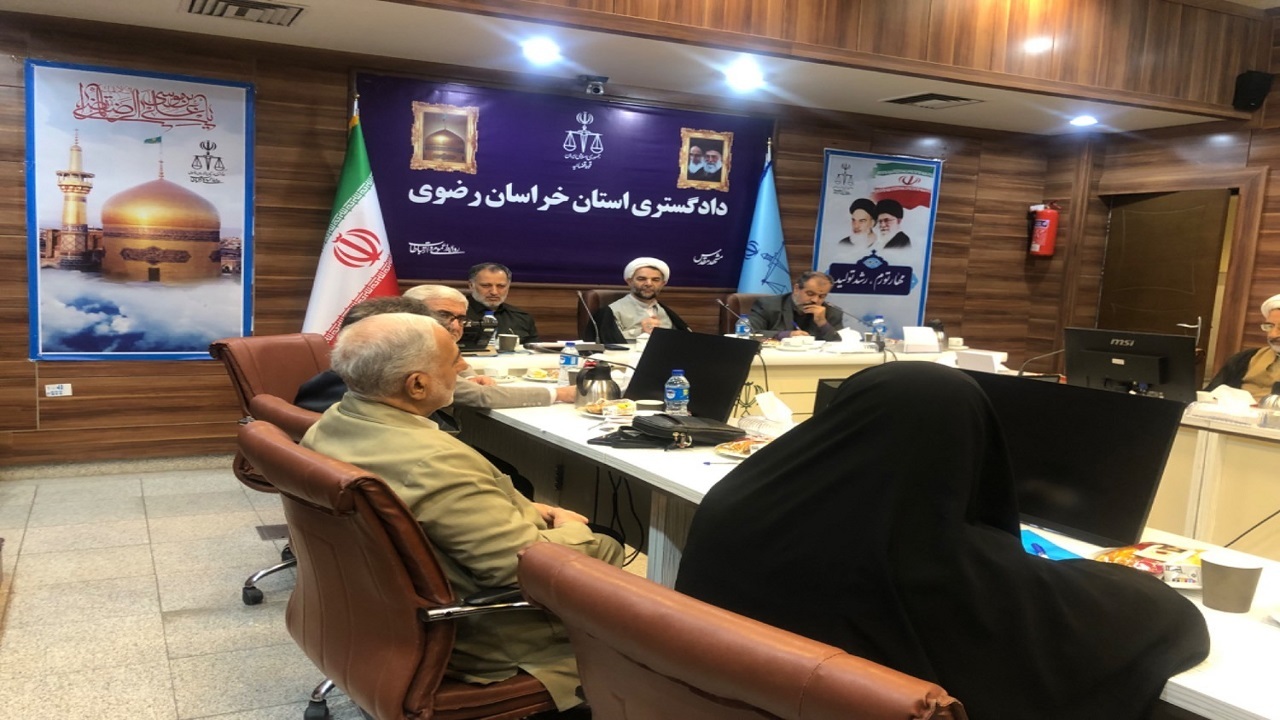 تاکید بر همگرایی هرچه بیشتر احزاب و جریان‌های سیاسی در خراسان رضوی