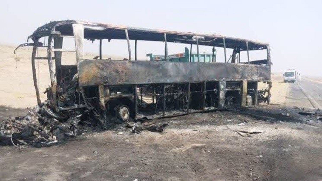 جزغاله شدن یک دستگاه اتوبوس در جاده هراز