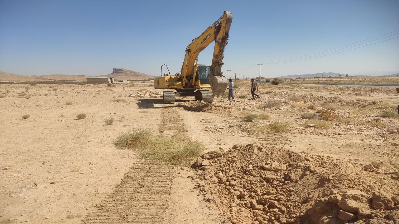 حفر ۵۰ هزار گوده در زرین دشت برای کاشت درخت