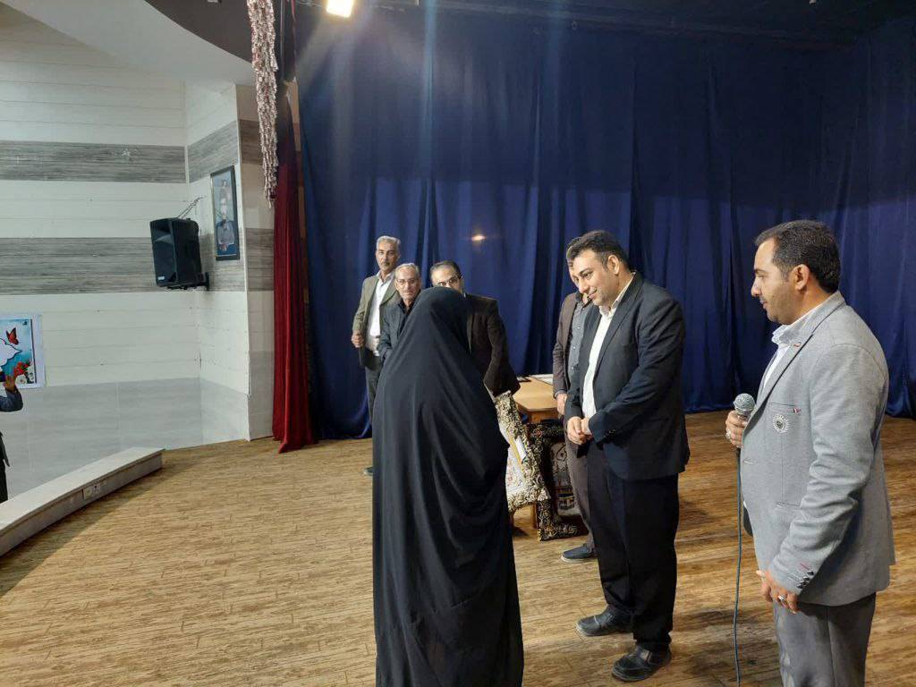 مراسم گرامیداشت معلولان در لارستان مراسم گرامیداشت معلولان در لارستان