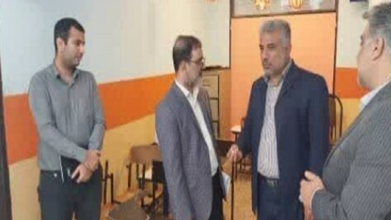 معلمان با ارائه راهکار دانش آموزان را از آسیب‌ها حفظ کنند